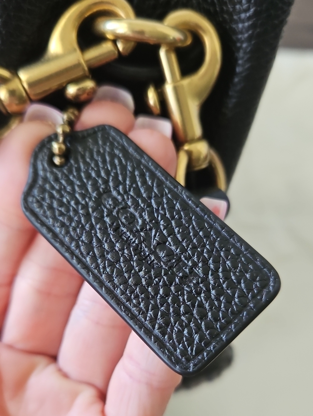 NWOT Coach Blk Pebbled Leather Lora Whipstitch Bucket Bag Detachable Crossbody - Picture 16 of 16